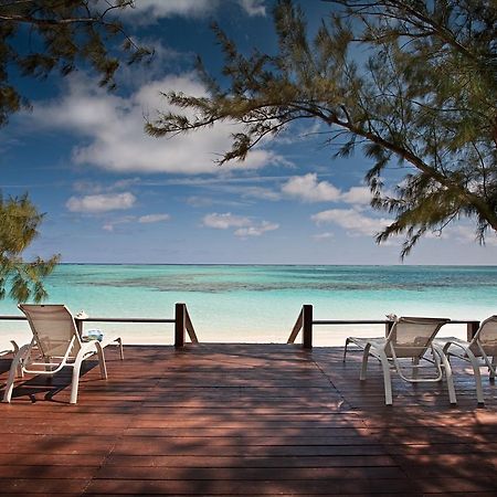 Hollywood Beach Suites Turks And Caicos Whitby Létesítmények fotó