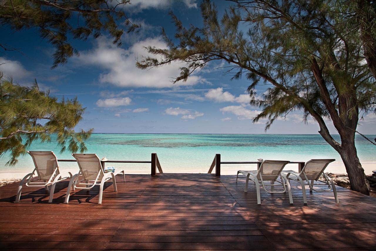 Hollywood Beach Suites Turks And Caicos Whitby Létesítmények fotó